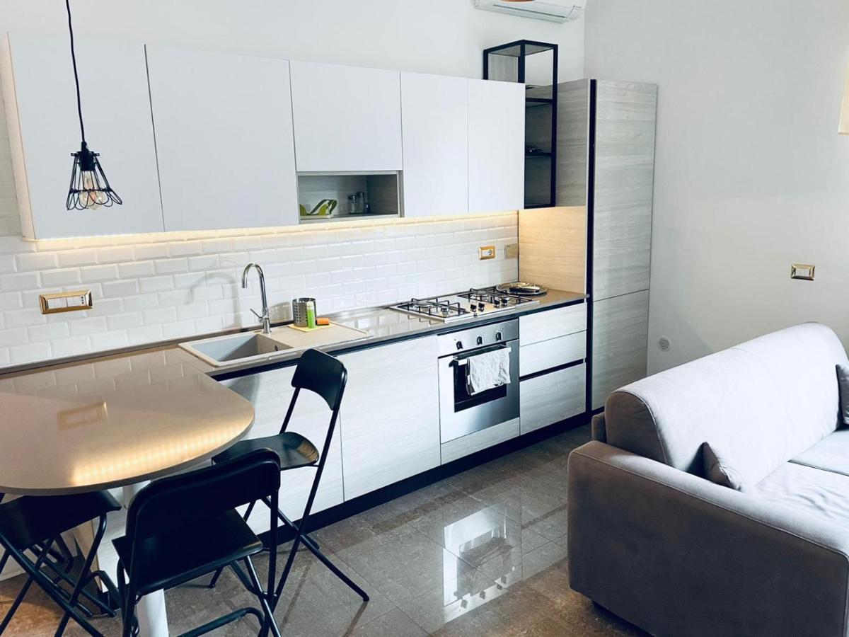 Interno Dieci Rome Bagian luar foto