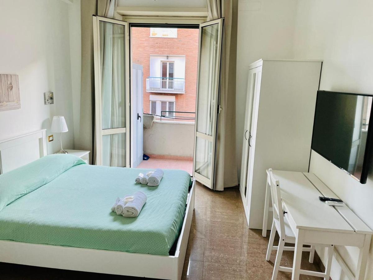 Interno Dieci Rome Bagian luar foto
