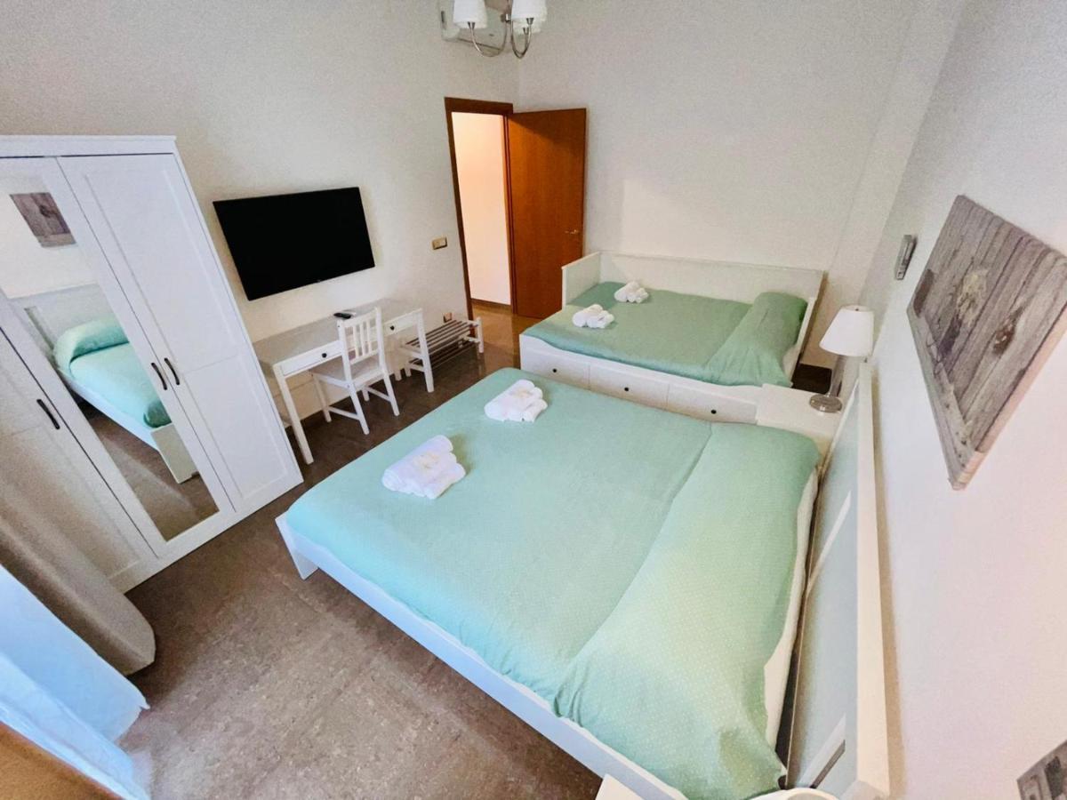 Interno Dieci Rome Bagian luar foto