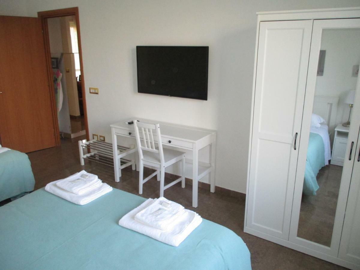 Interno Dieci Rome Bagian luar foto